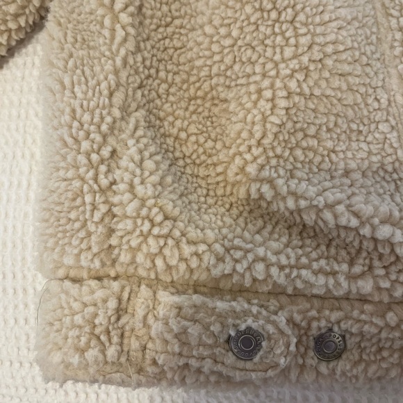 Sherpa Jacket - Picture 8 of 8